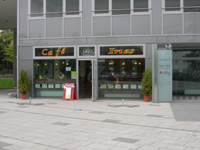 Caf&eacute; Ines - au&szlig;en
